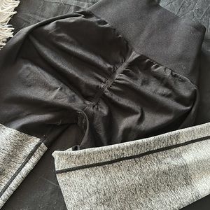 Gym seamless leggings 🤍🖤